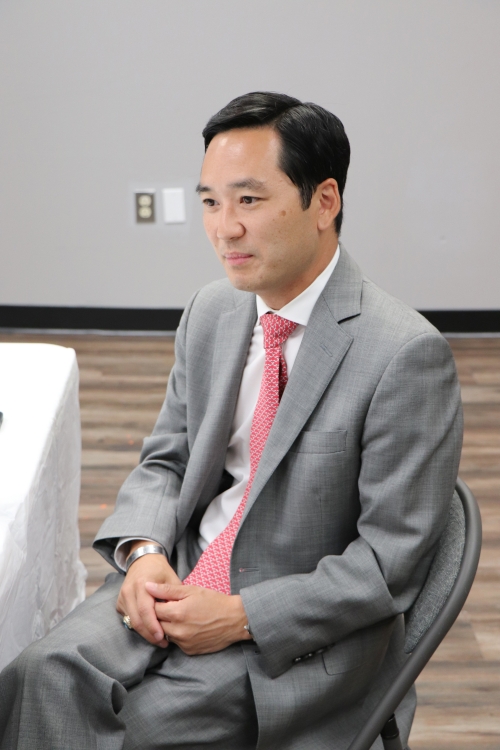 5일 진행한 인터뷰서 이상현 후보의 다양한 표정을 담았다. 5일 진행한 인터뷰서 이상현 후보의 다양한 표정을 담았다.